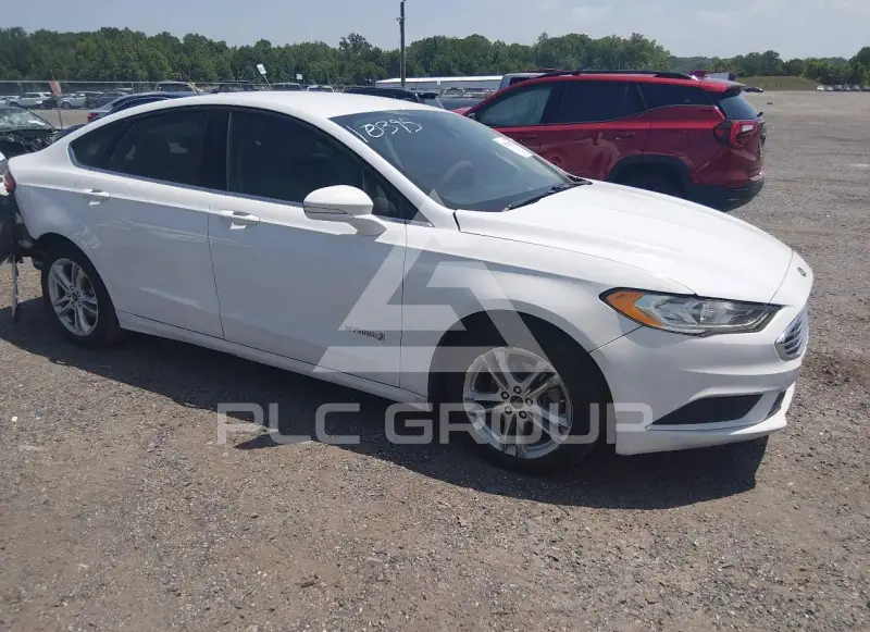 2018 Ford FUSION photo