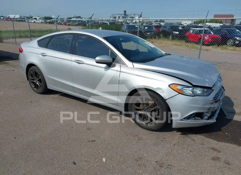 2018 Ford FUSION фото
