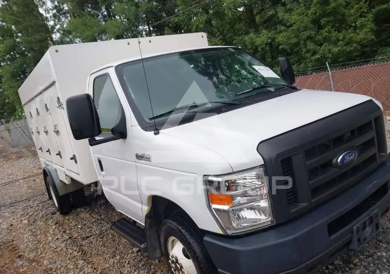 2018 Ford E-450 фото