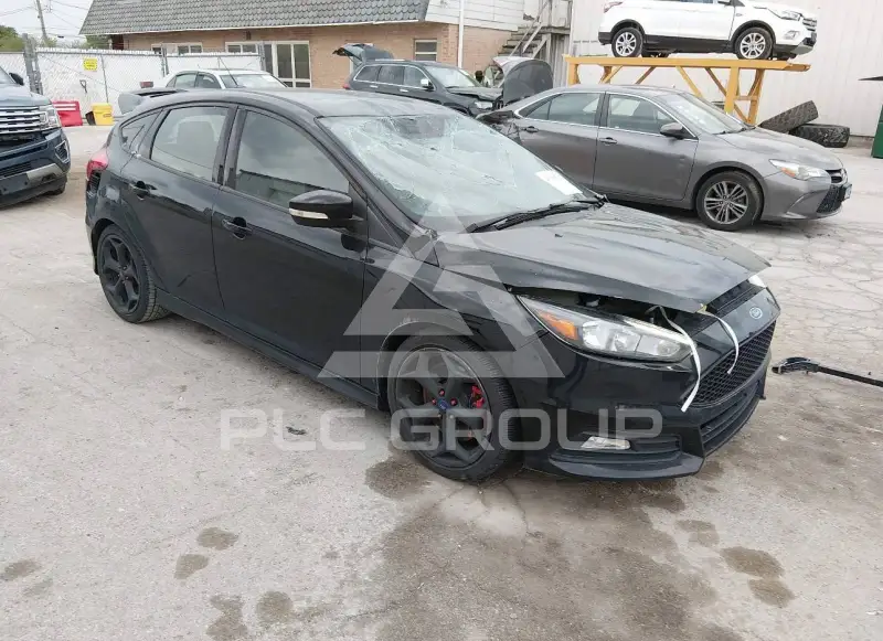 2018 Ford FOCUS фото