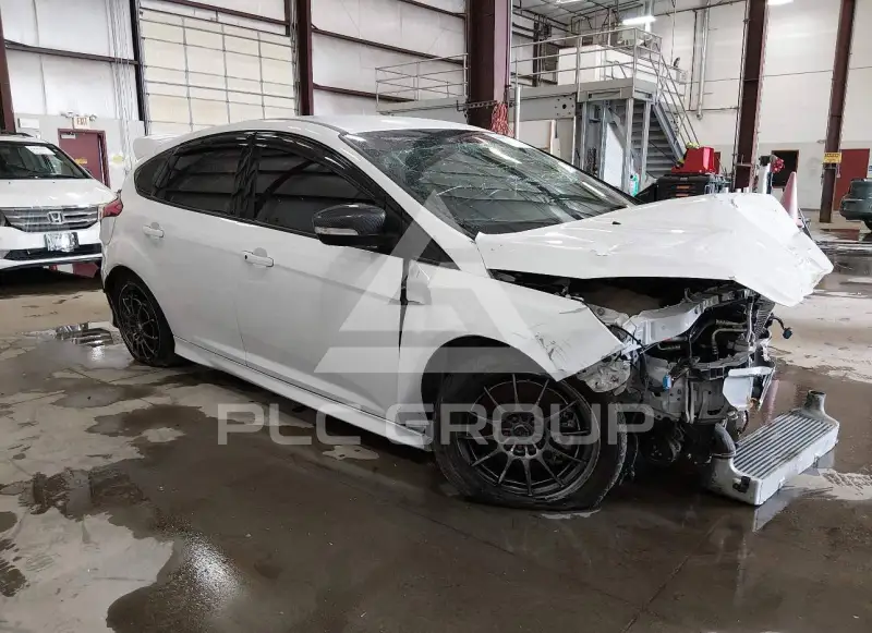 2018 Ford FOCUS photo