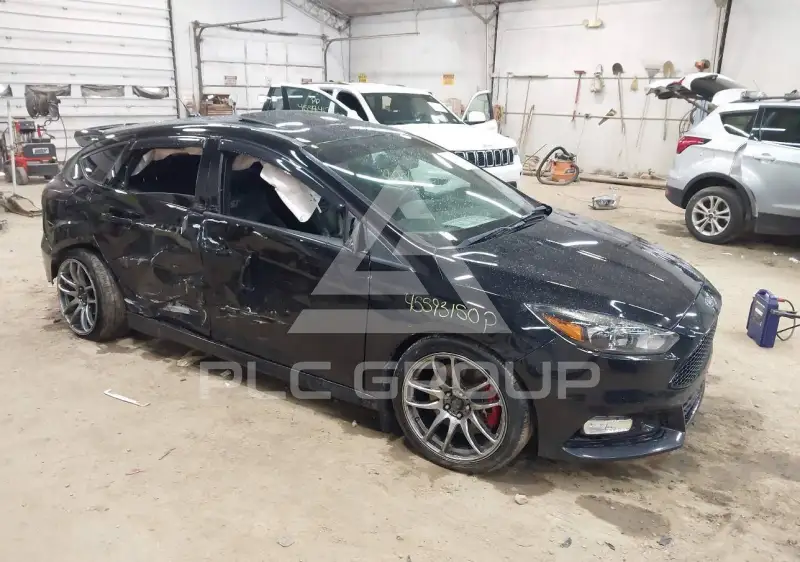 2018 Ford FOCUS фото