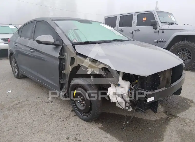 2018 Hyundai Elantra photo