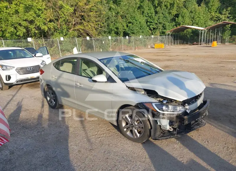 2018 Hyundai Elantra фото