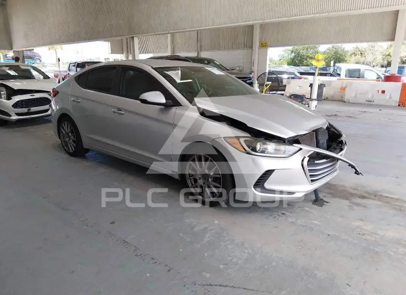 2018 Hyundai Elantra photo