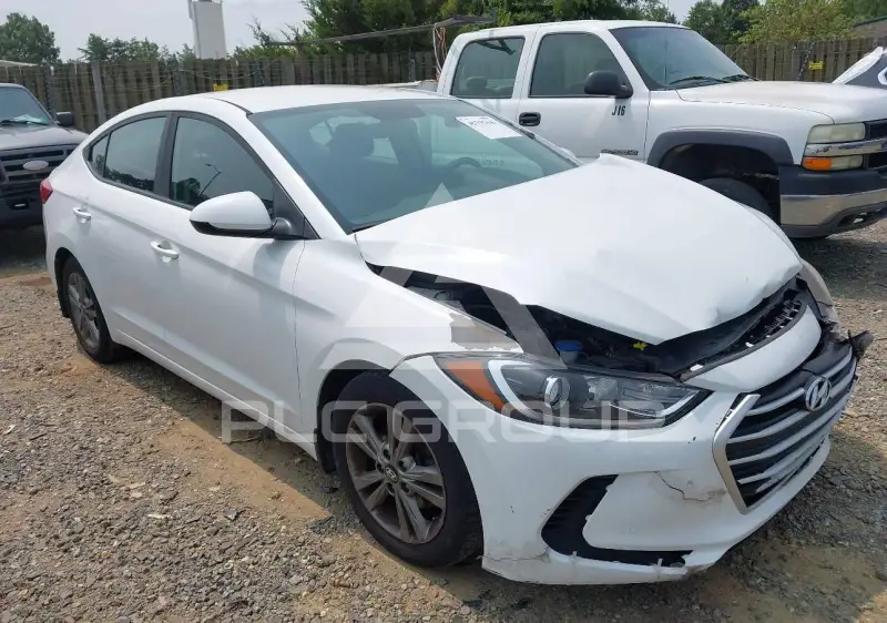 2018 Hyundai Elantra фото