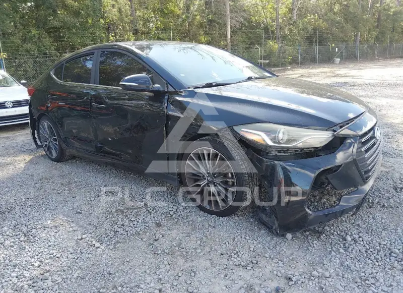 2018 Hyundai Elantra photo