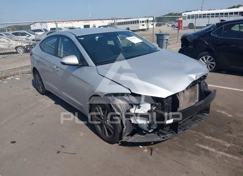 2018 Hyundai Elantra фото