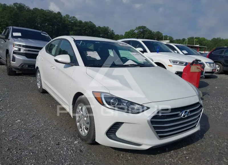 2018 Hyundai Elantra photo