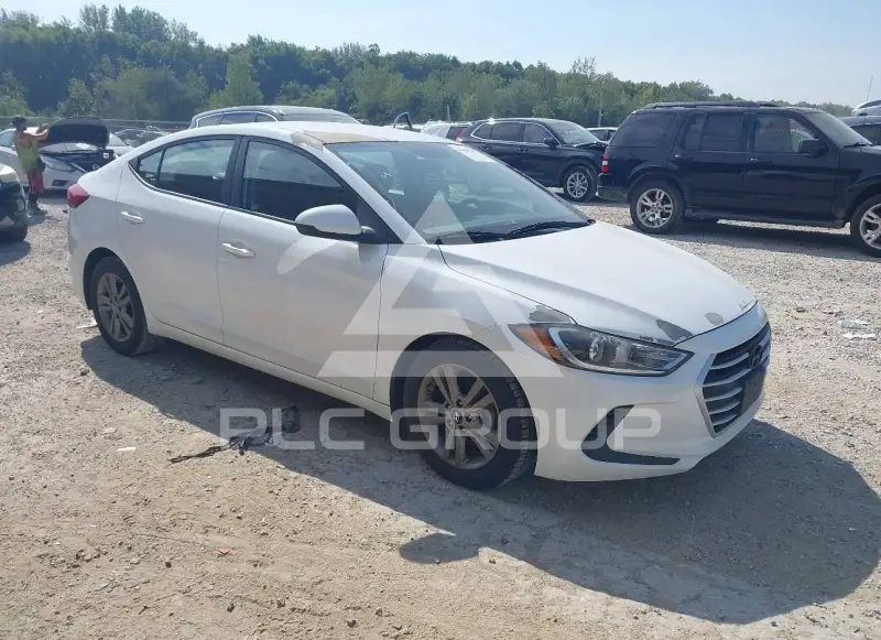 2018 Hyundai Elantra photo