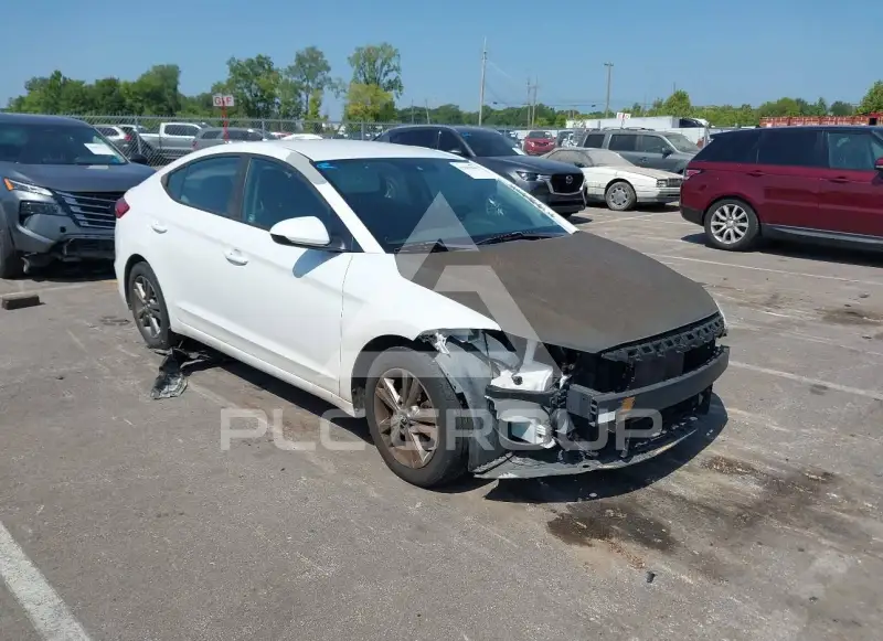 2018 Hyundai Elantra photo