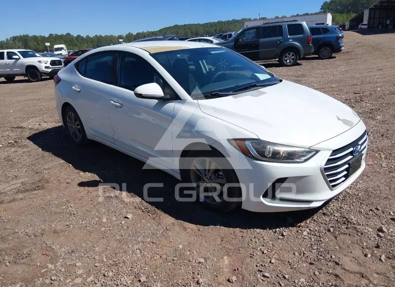 2018 Hyundai Elantra photo