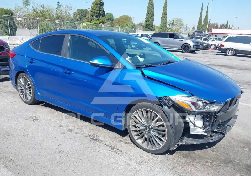 2018 Hyundai Elantra фото
