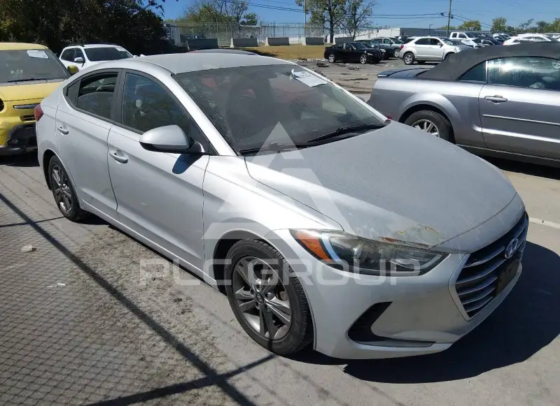 2018 Hyundai Elantra photo