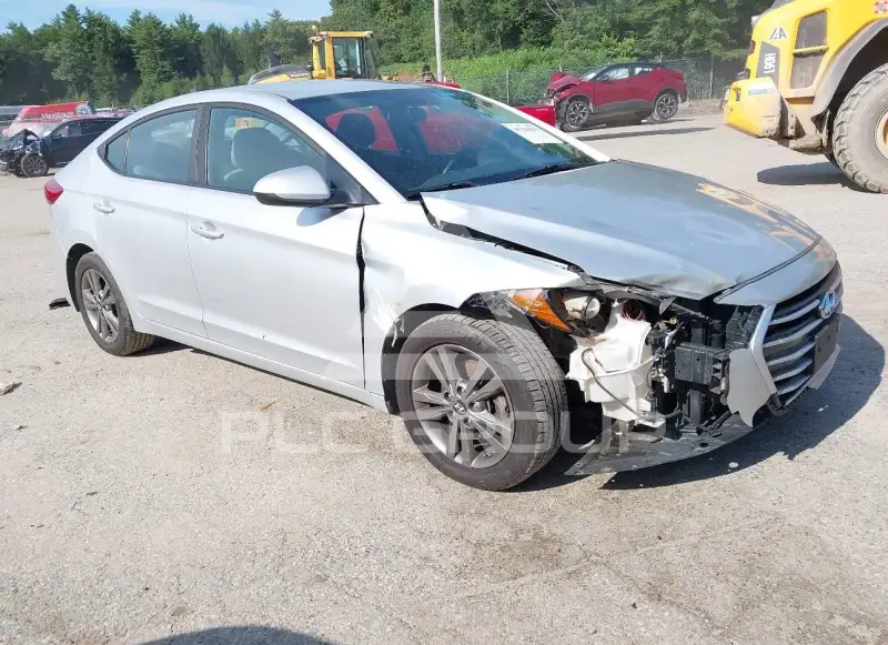 2018 Hyundai Elantra photo