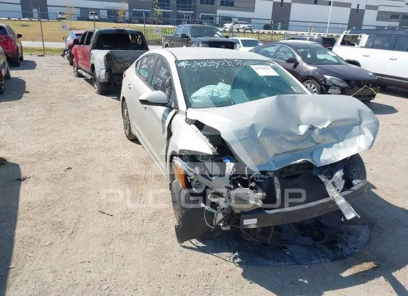 2018 Hyundai Elantra фото