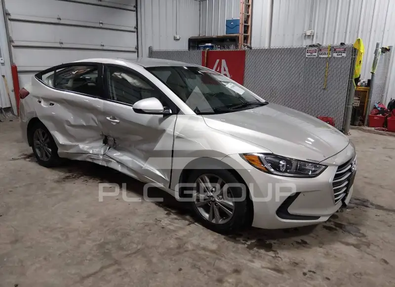 2018 Hyundai Elantra photo