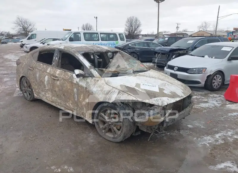 2018 Hyundai Elantra фото