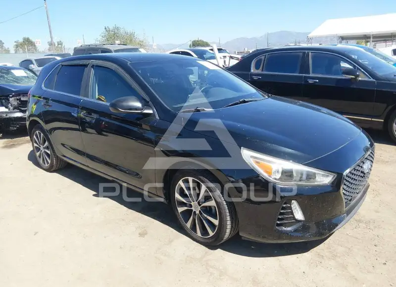 2018 Hyundai Elantra photo