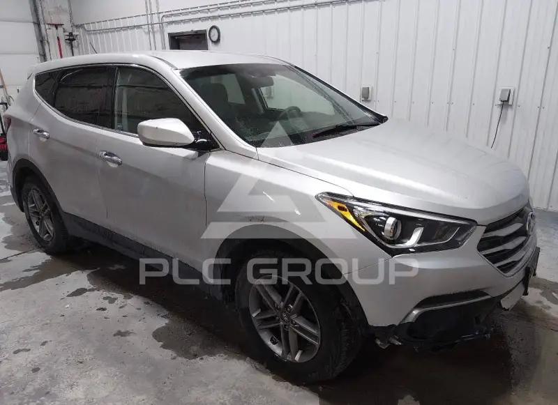 2018 Hyundai Santa Fe photo