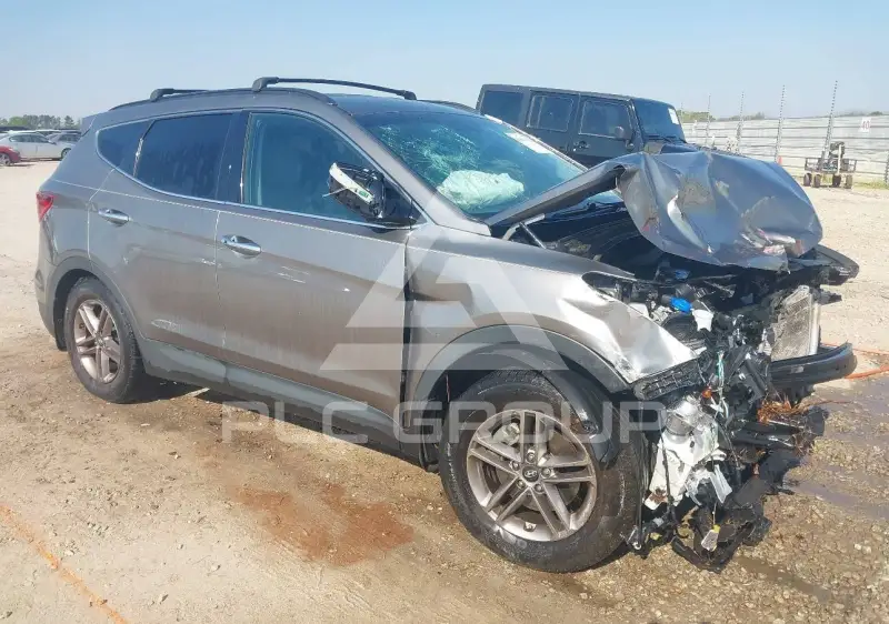 2018 Hyundai Santa Fe photo