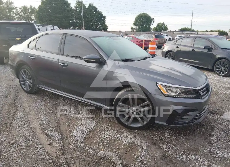 2018 Volkswagen Passat фото