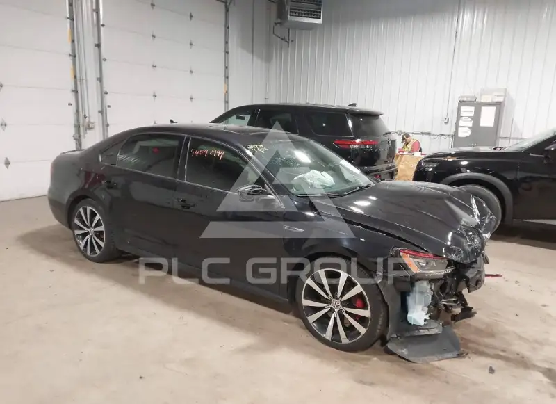 2018 Volkswagen Passat фото