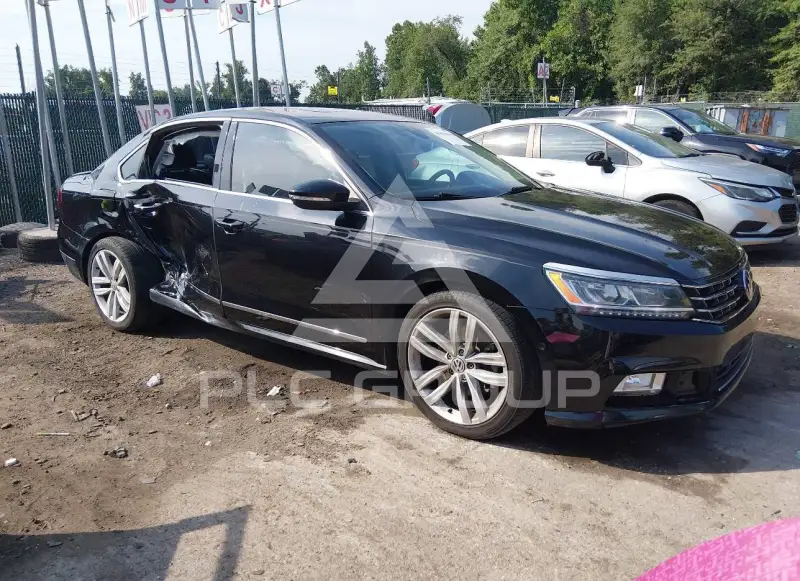 2018 Volkswagen Passat photo