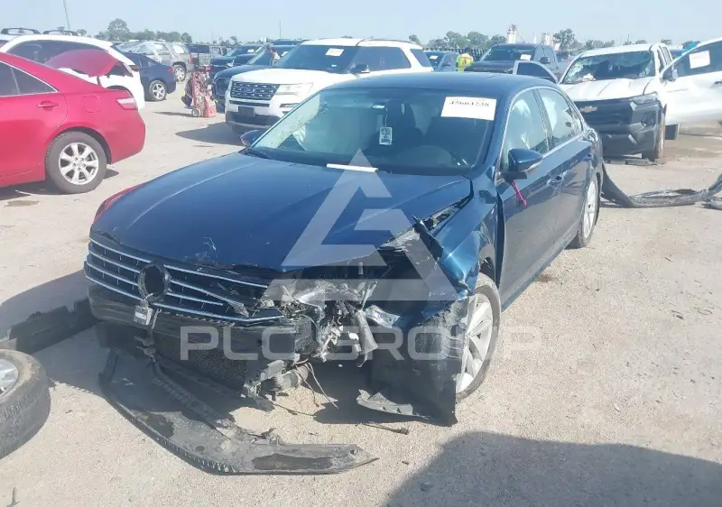 2018 Volkswagen Passat фото