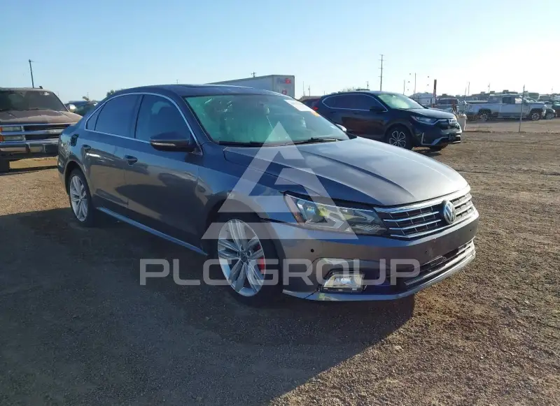 2018 Volkswagen Passat photo