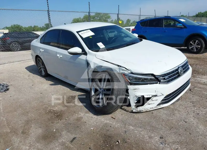 2018 Volkswagen Passat photo