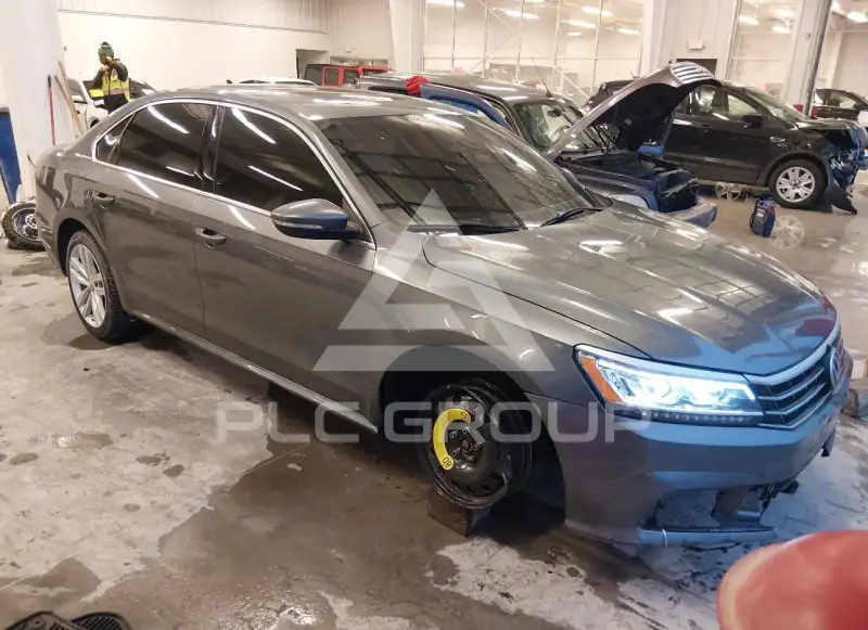 2018 Volkswagen Passat фото