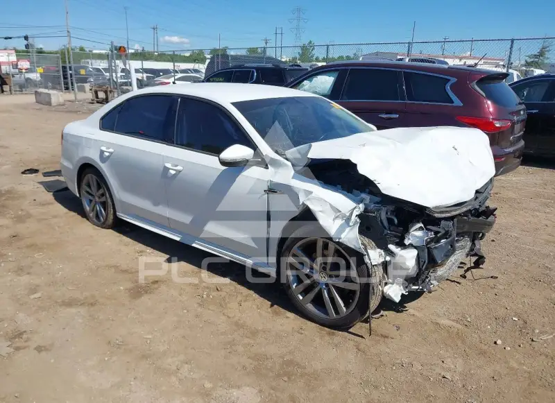 2018 Volkswagen Passat фото