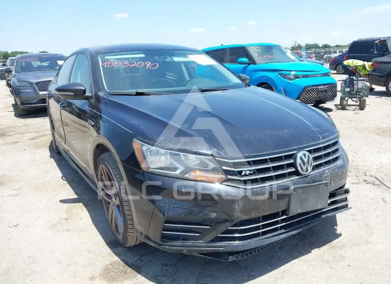 2018 Volkswagen Passat фото