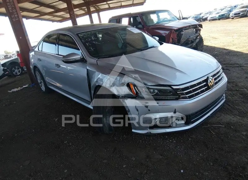 2018 Volkswagen Passat фото