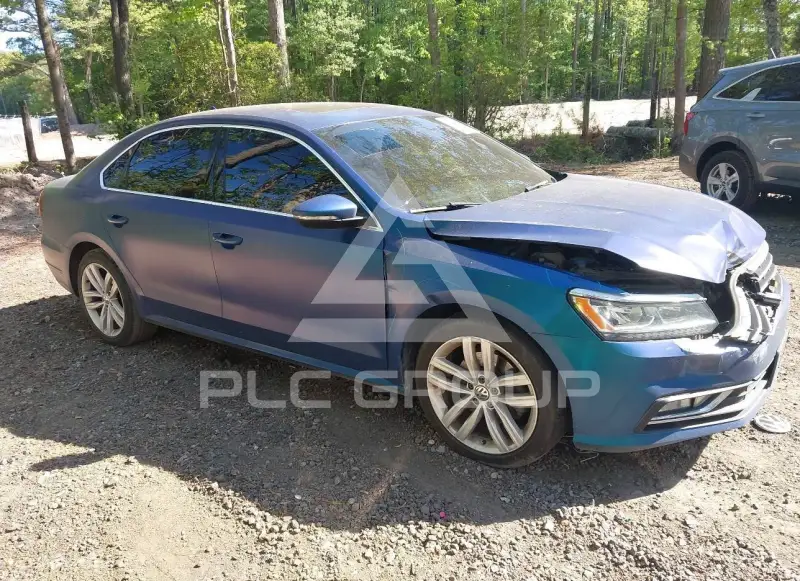 2018 Volkswagen Passat photo