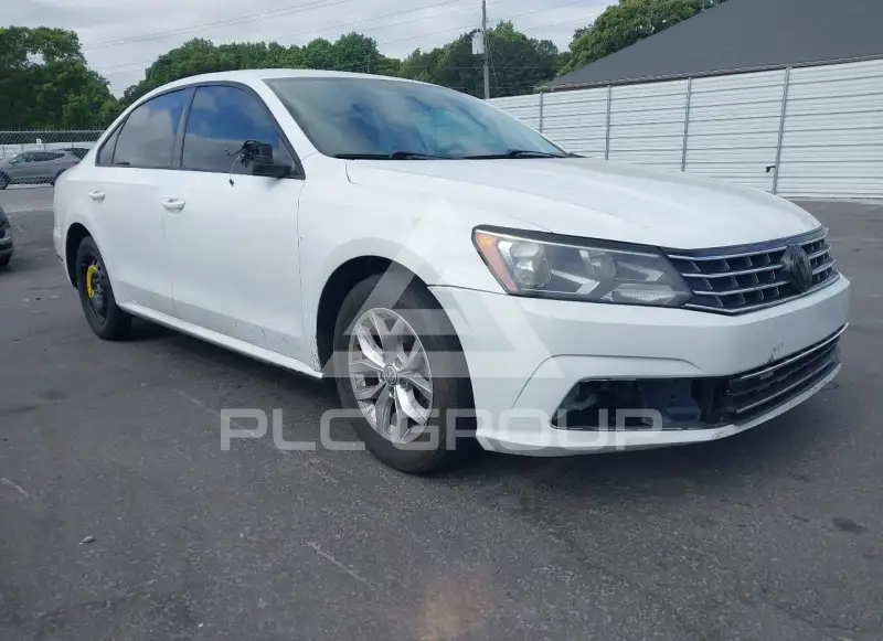 2018 Volkswagen Passat фото