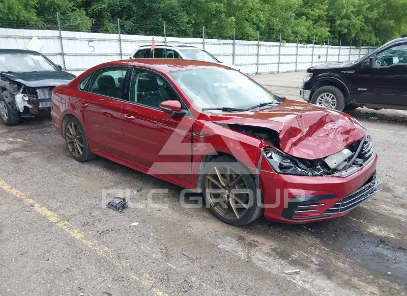 2018 Volkswagen Passat фото