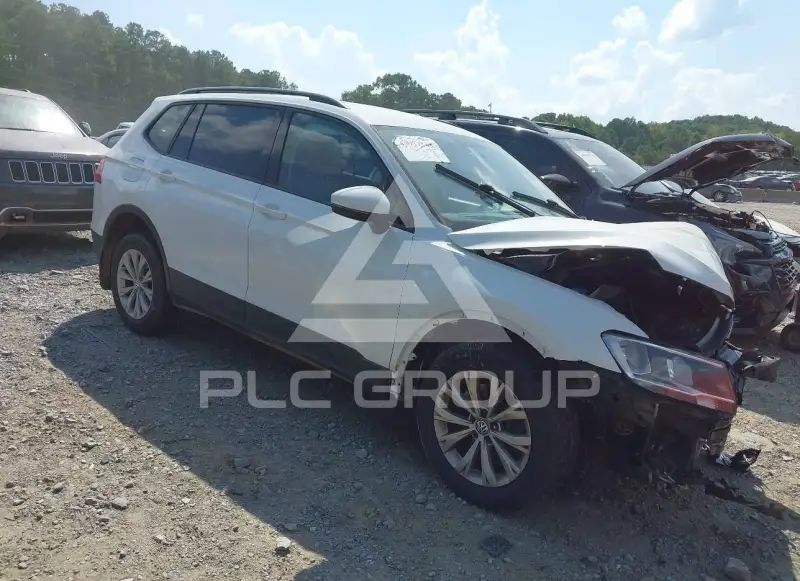 2018 Volkswagen Tiguan photo