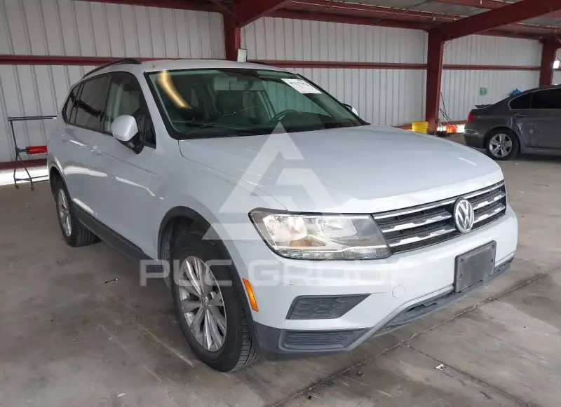 2018 Volkswagen Tiguan фото