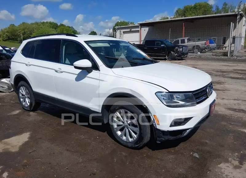 2018 Volkswagen Tiguan photo