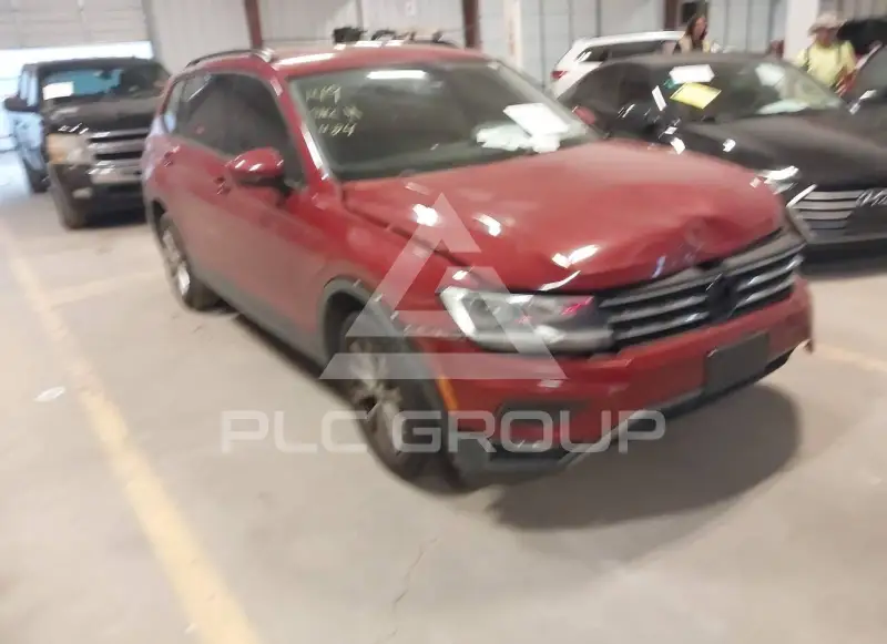 2018 Volkswagen Tiguan фото