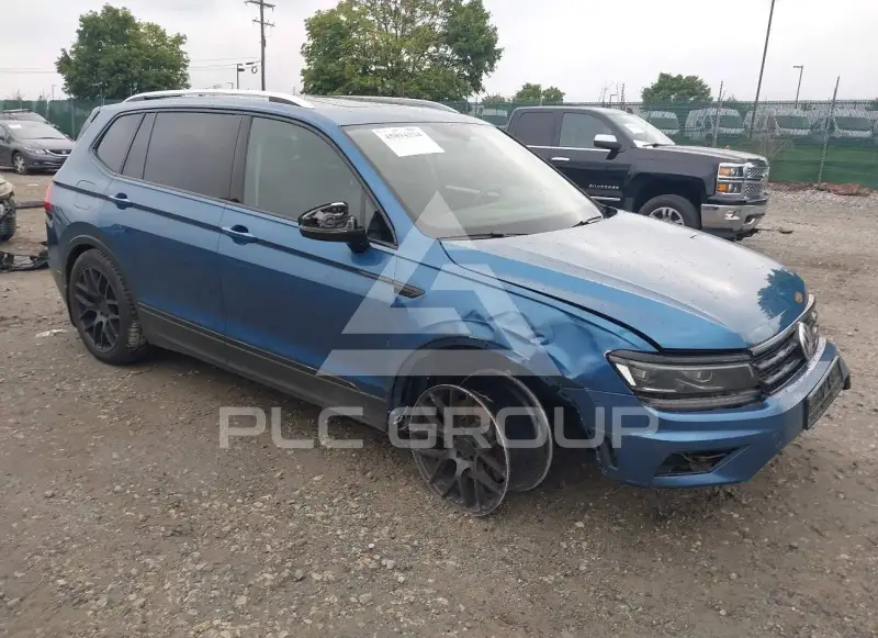 2018 Volkswagen Tiguan photo