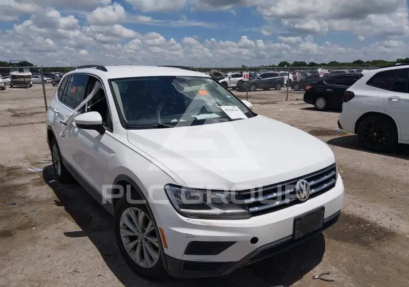2018 Volkswagen Tiguan фото