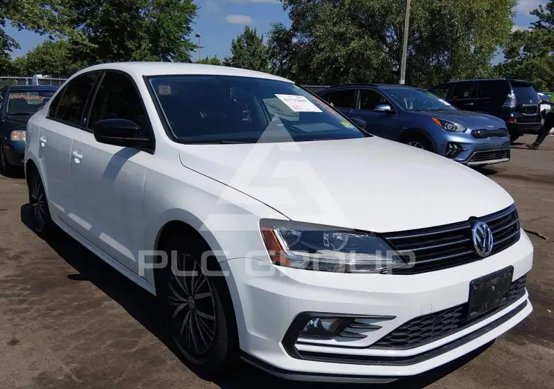 2018 Volkswagen Jetta фото
