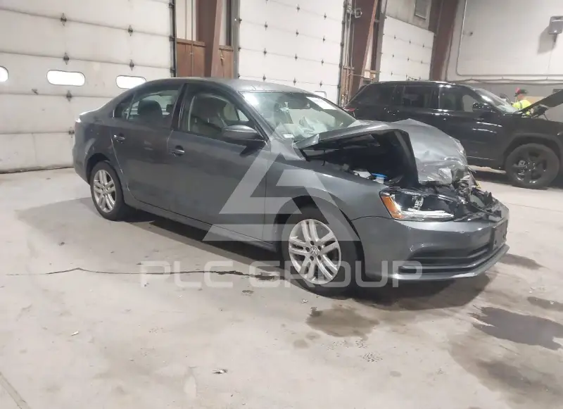2018 Volkswagen Jetta photo