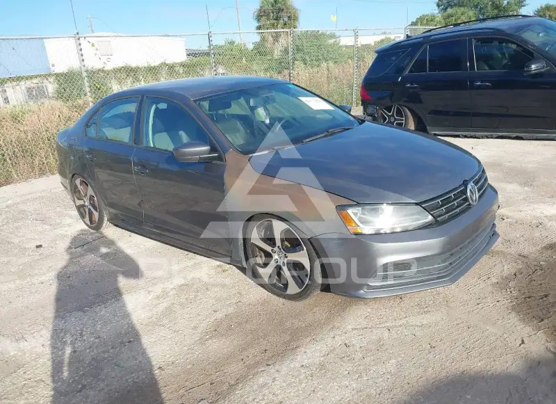2018 Volkswagen Jetta photo