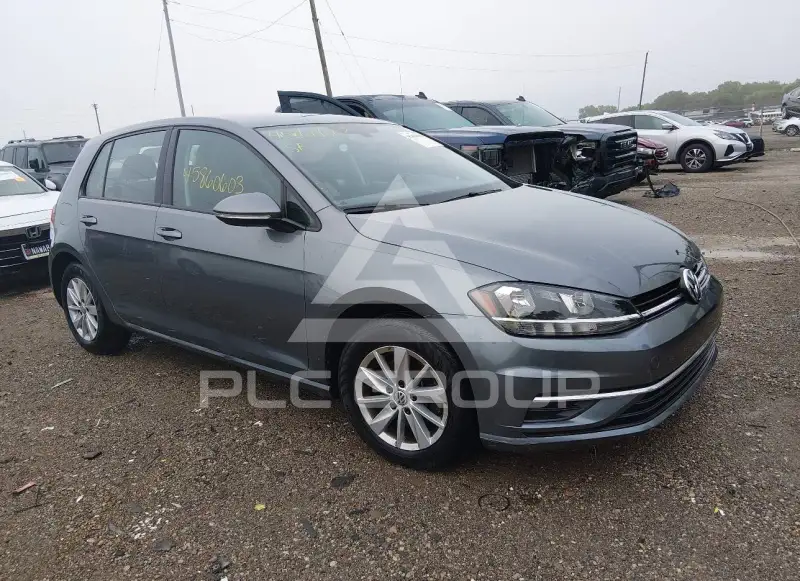 2018 Volkswagen GOLF photo