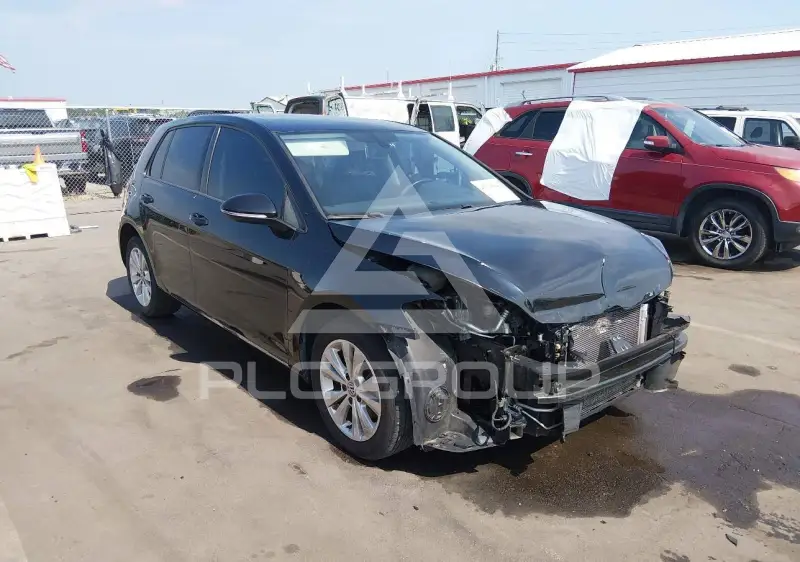2018 Volkswagen GOLF photo