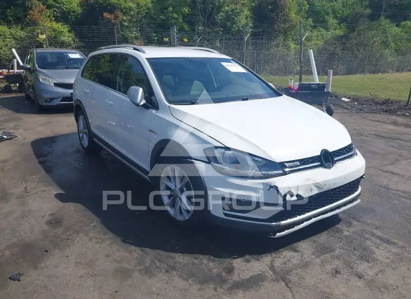 2018 Volkswagen GOLF фото